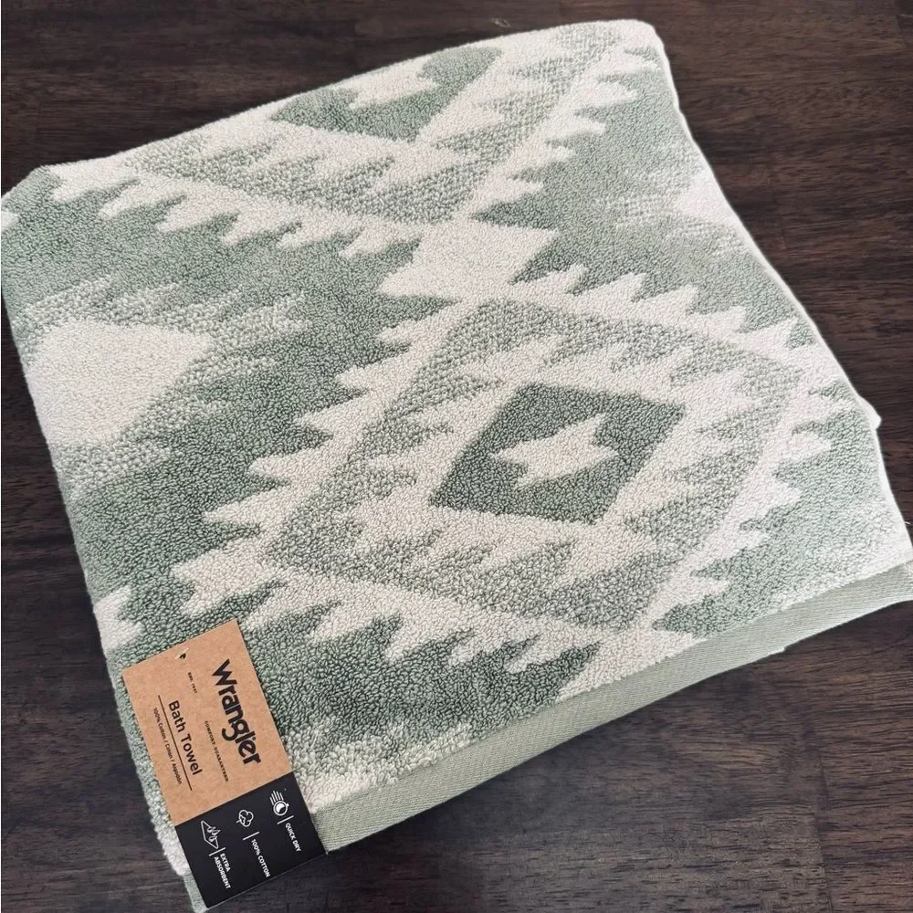 Wrangler Canyon Ranch 2-pc Green Southwest Western Tribal Aztec Bath Towels Set
